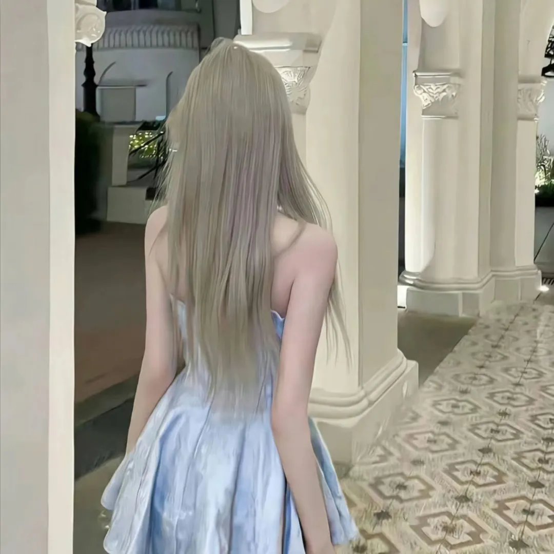 彩虹艳尽半边天
